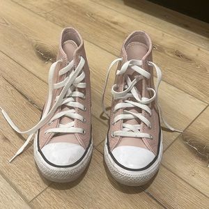 Light dusty pink leather high top chuck taylor